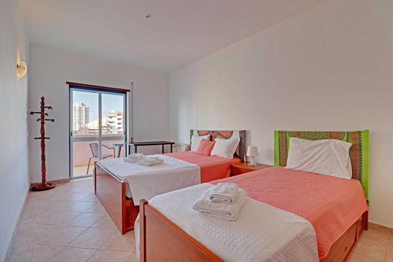 Praia Da Rocha Central 1 With Pool By Homing Portimao Ngoại thất bức ảnh